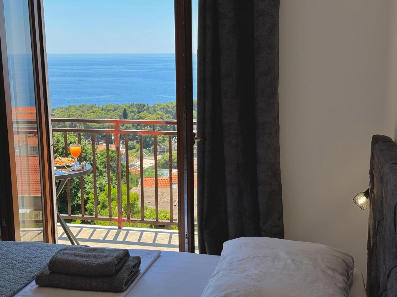 Accommodation Divanovic With Sea View Dubrovnik Exterior foto